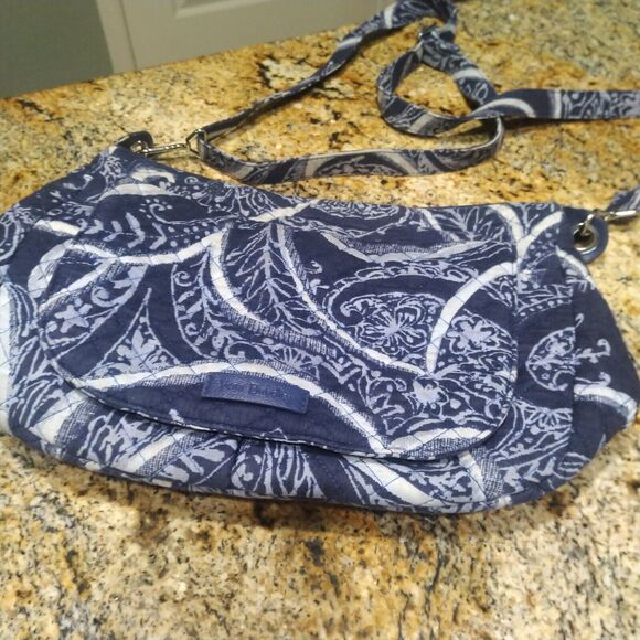 Vera Bradley Iconic Signature Indio Pattern Little Crossbody Hipster Bag - Picture 5 of 16
